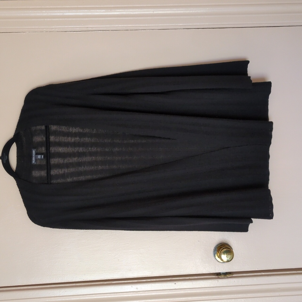 Eileen Fisher lightweight knit cardigan, black, women's Size M, NEVER WORN